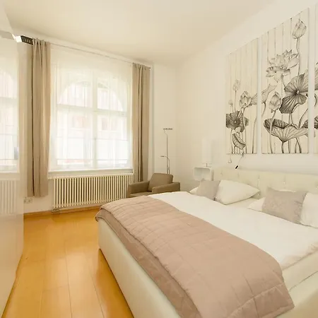 Auf Der Dominsel-lotus